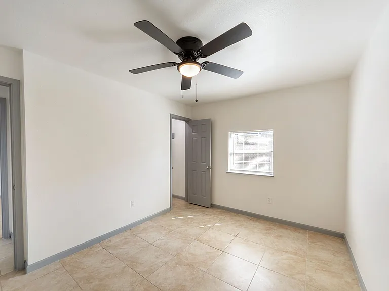 Hurry! Move Inspecial Housing Accepted. — Photo 20
