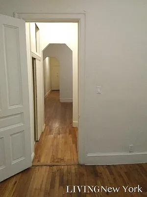 Rented by Living New York | media 17