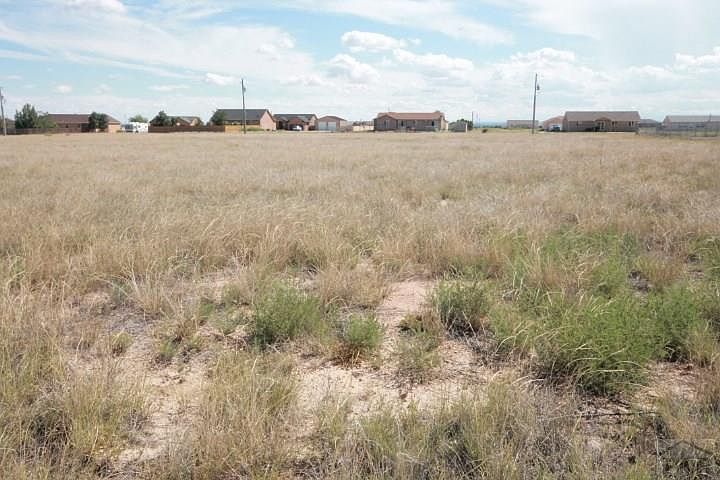 2nd image of 1470 E Chama Dr