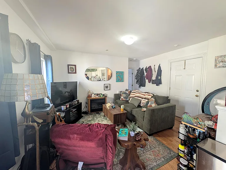 33 Roberts Rd #2L — Photo 9
