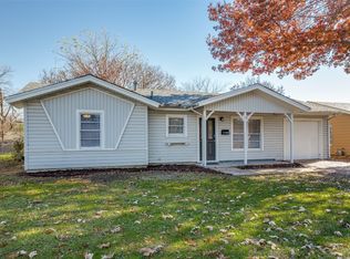 112 NE Murphy Rd, Burleson, TX 76028