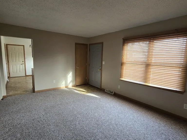 506 Frazier St #B — Photo 16