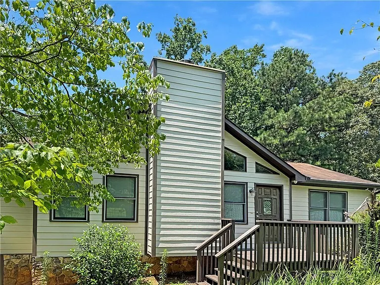 412 Hickory Walk — Photo 28