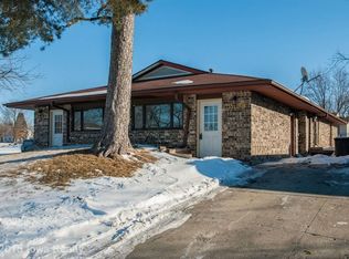 3633 E 42nd St, Des Moines, IA 50317