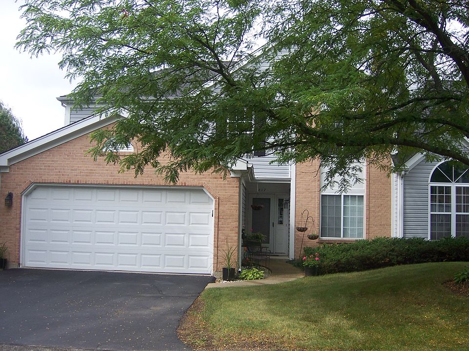 2nd image of 817 E Saratoga Cir