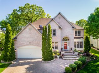 1012 Erb Farm Ct, Naperville, IL 60563