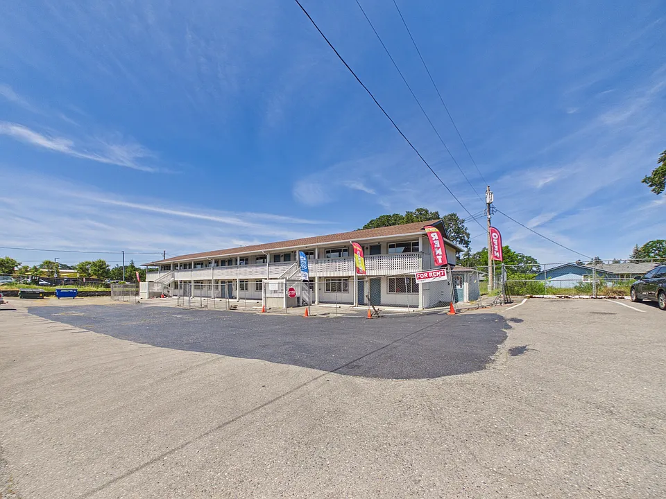 14900 Union Ave SW #1