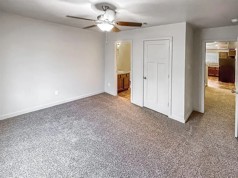 10535 Mills Rd #4B — Photo 17