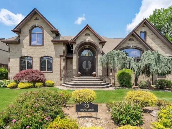 23 Leswing Ave, Saddle Brook Twp., NJ 07663