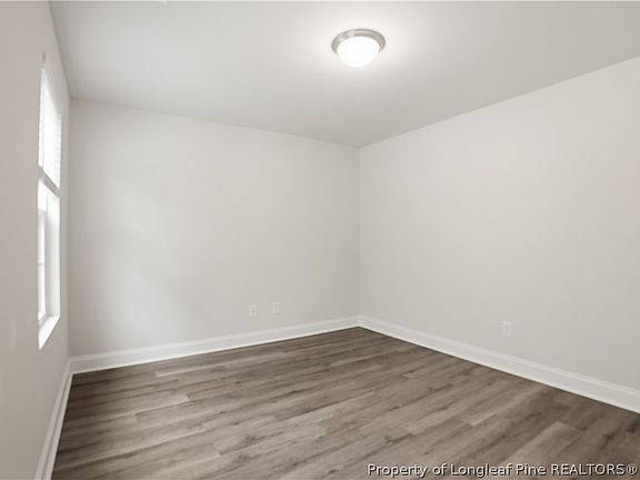 5th image of 7811 Lucinda Ln