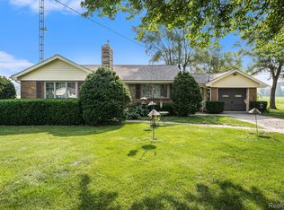 8191 Seymour Rd, Gaines, MI 48436