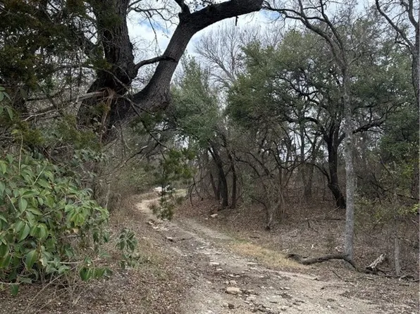 1204 W Main St, Gatesville, TX 76528