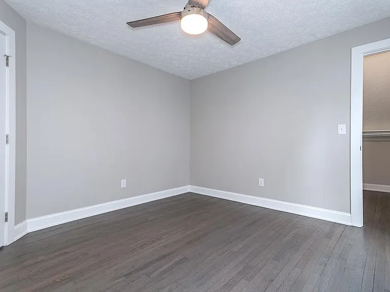 17011 Albers Ave #1 — Photo 11