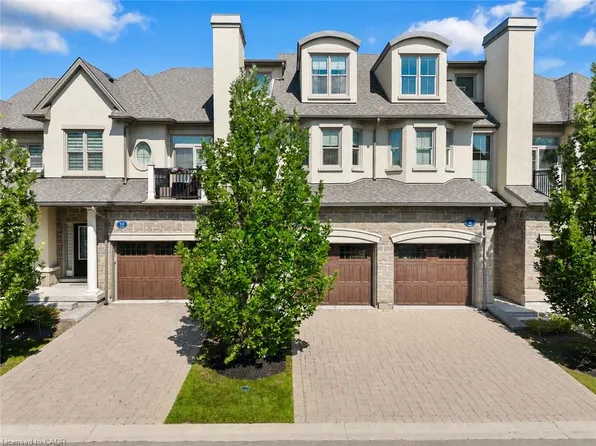 8 Saint Andrews Ln S, Niagara On The Lake, ON L0S 1J0