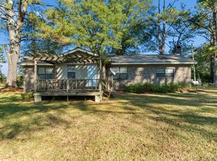206 Lone Star Rd, Collins, MS 39428