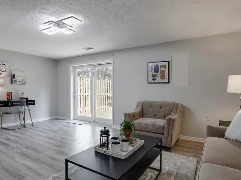 6117 Quiet Pond Ct #BASEMENT — Photo 2