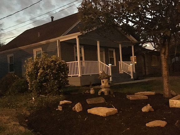 3rd image of 3728 Saint Francis Ave
