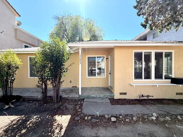 17092 Chatsworth St, Granada Hills, CA 91344