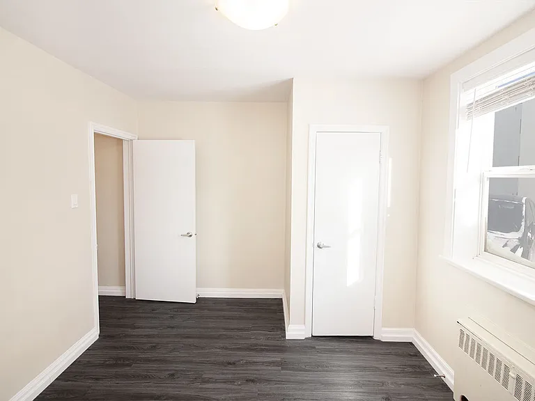 315 Marion St #7 — Photo 20