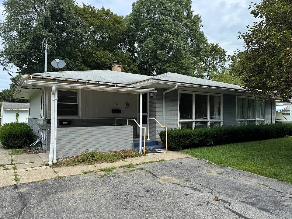 11A Brierway Dr #A