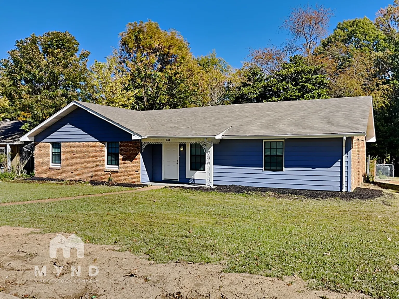 3 bed, 2.0 bath, 1219 sqft, $1,255 — Photo 1