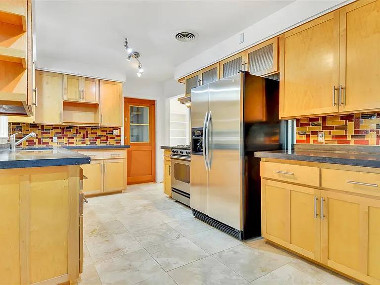 2300 Rebel Rd — Photo 11