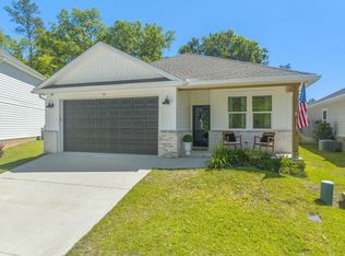 26 Sandywoods Ct, Freeport, FL 32439