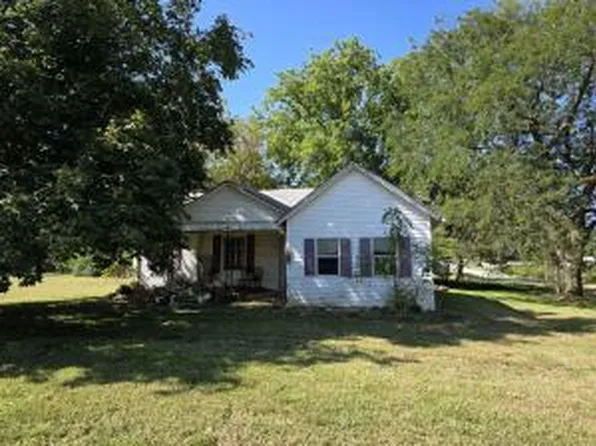 709 Edith Ave, Riverton, IA 51650