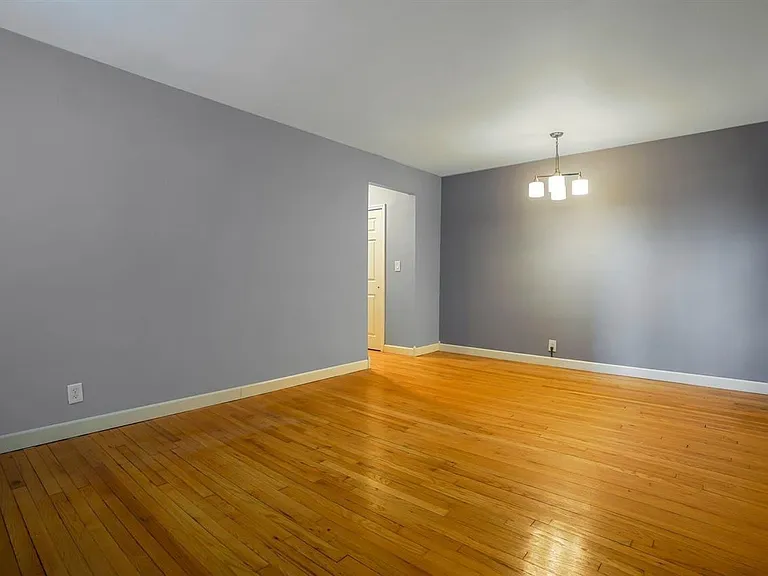 8550 Boulevard East #1G — Photo 10