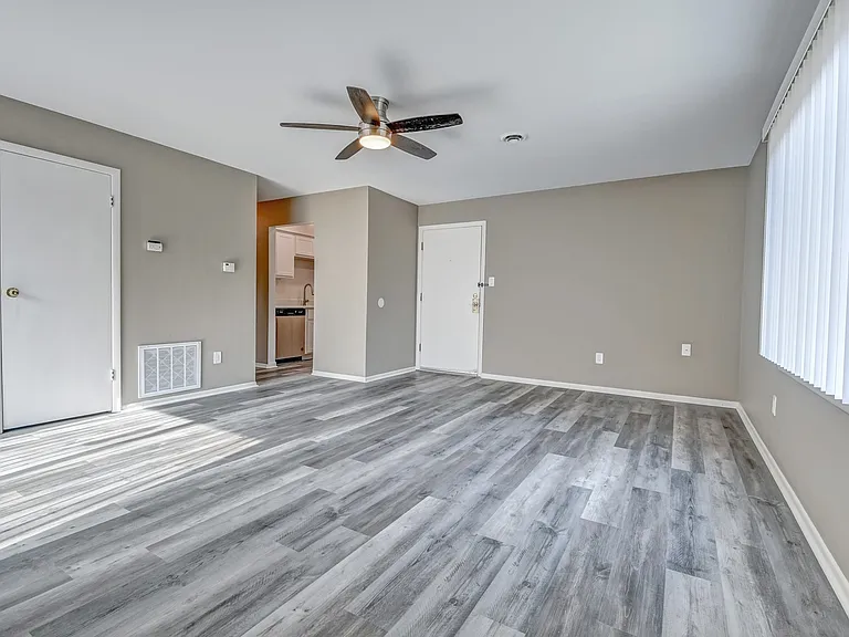 2x1(B)-Living Room (2)