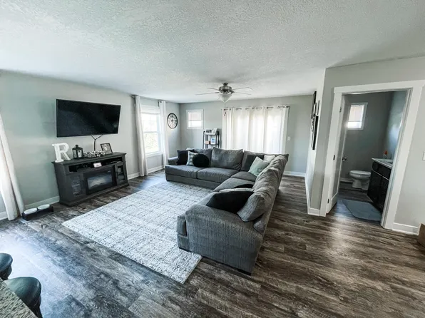 2701 NW Penny Ln, Ankeny, IA 50023