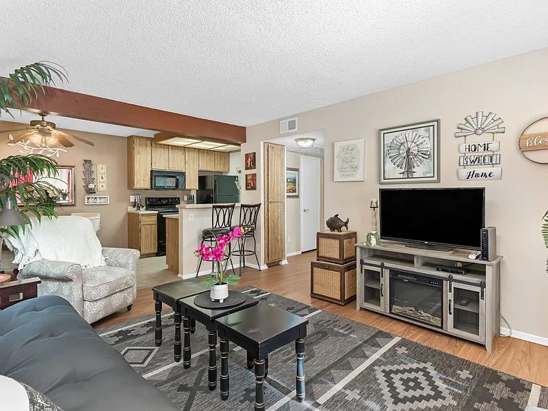 Quailpointe Apartments — Photo 50
