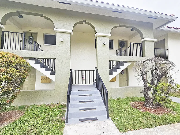 11181 Royal Palm Blvd #83 — Photo 14