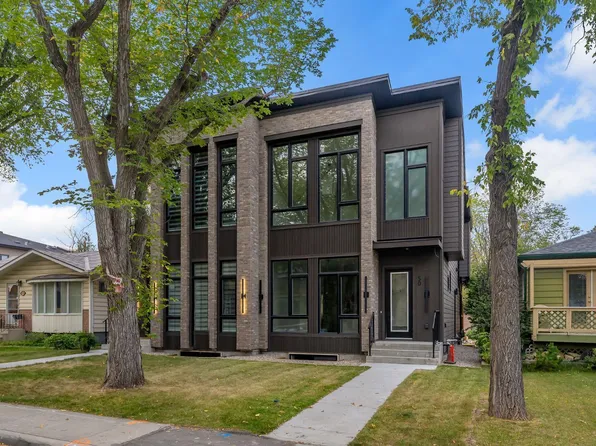 506 28th Ave NW, Calgary, AB T2M 2K8