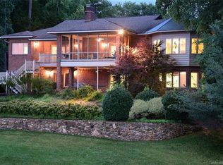 220 Windemere Pointe Dr, Mount Gilead, NC 27306