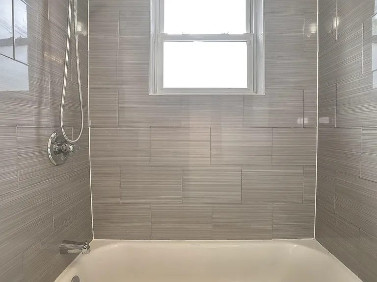 60 Webster Ave #2 — Photo 8