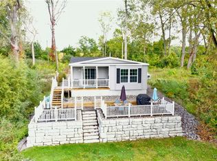 7023 River Rd, Cayuga, NY 13034