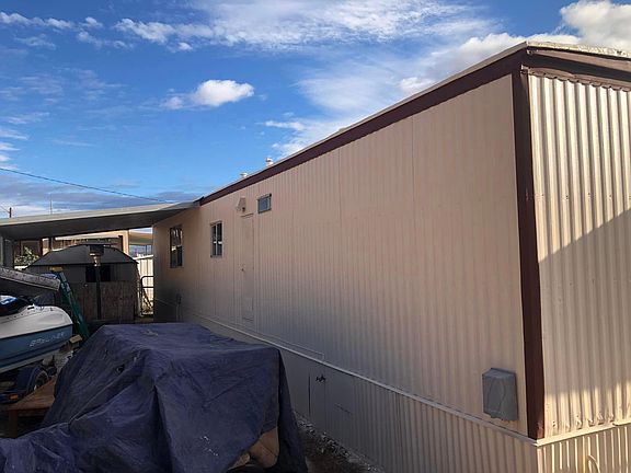 2nd image of 635 E Lake Dr