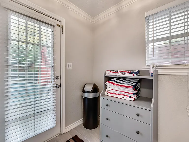 17258 Stedman Dr — Photo 20