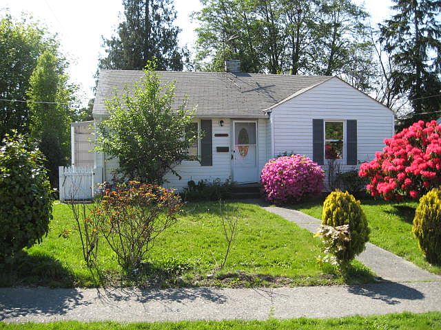 1st image of 13009 7th Ave S