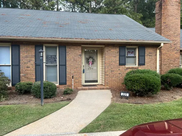 220 Autumn Trce, Greenwood, SC 29649