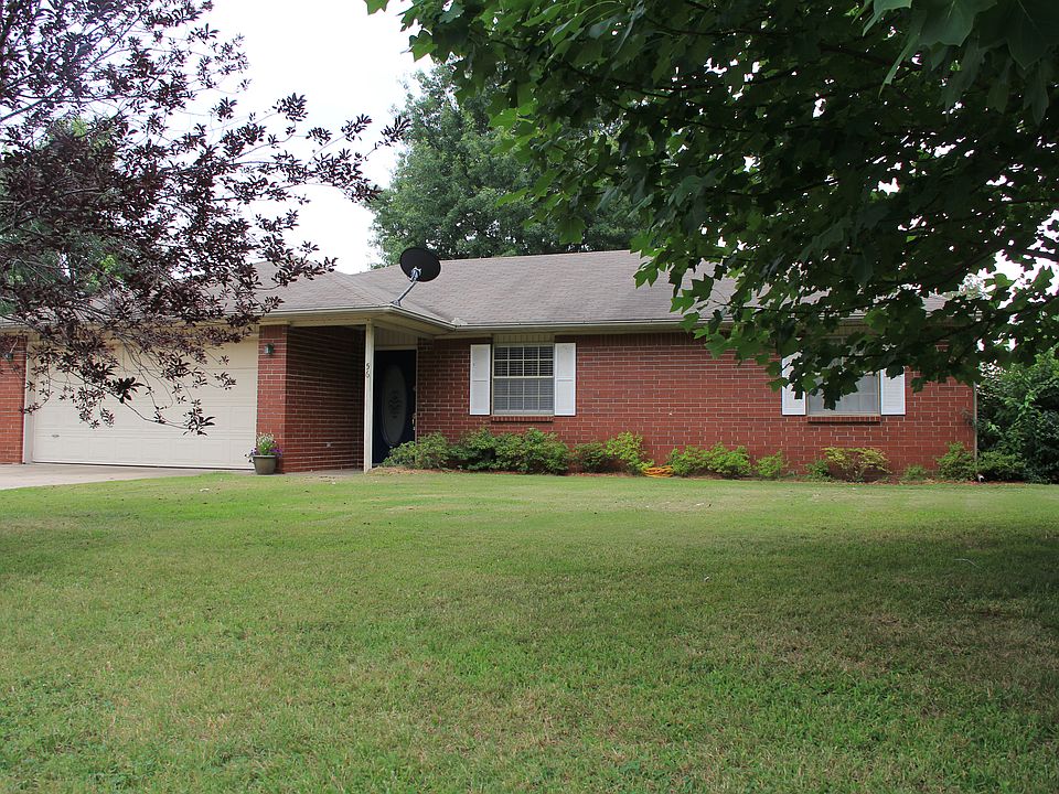 1st image of 56 Meadowbrook Cir