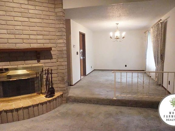 4th image of 1200 Lawndale Dr