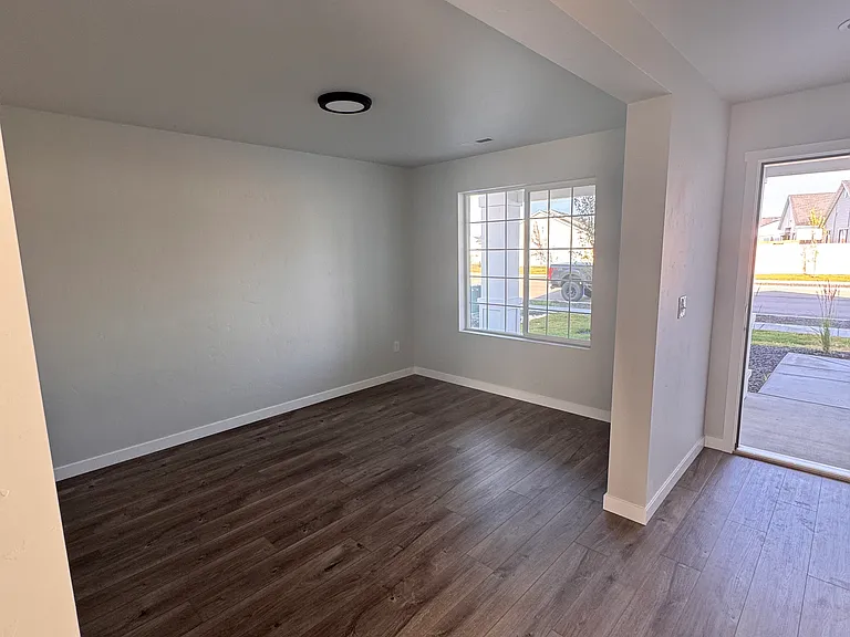 1092 Ellis River Ave — Photo 9