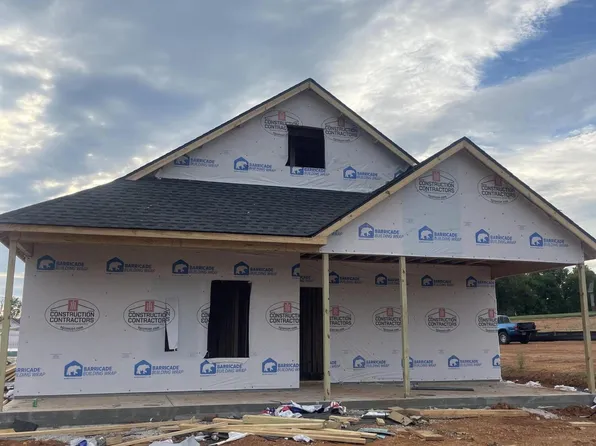 925 Stratford Ave, Sweetwater, TN 37874