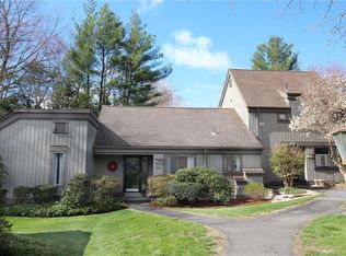 727 Heritage Vlg #A, Southbury, CT 06488