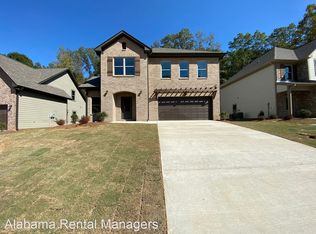 7922 Saint James Dr, Trussville, AL 35173