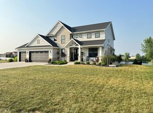 2134 Dragon Ct, De Pere, WI 54115