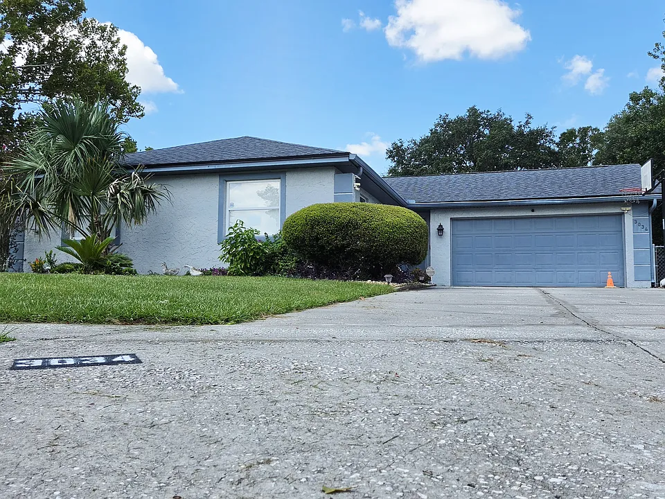 3034 Suwannee Ct