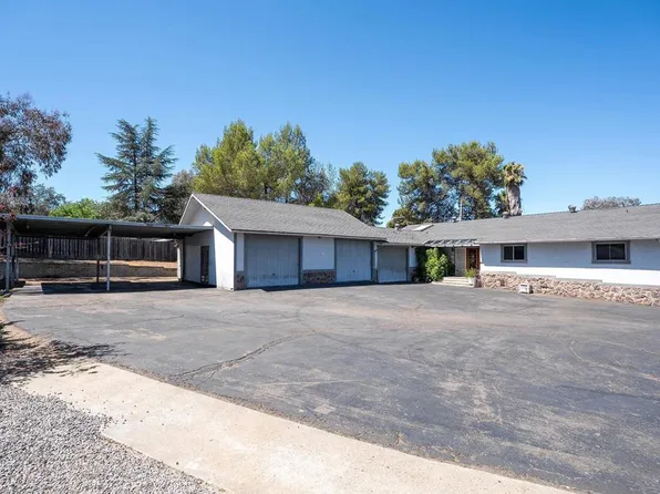 2425 Denova Dr, Alpine, CA 91901